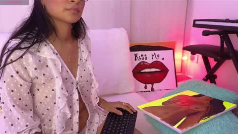 Yurani online show from 01.24.25