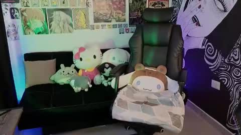    rawr   Anne Independent model      online show from 11.09.25