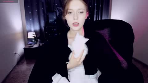 Snapshot of yukishine chatting on 07.26.26 YukiShine online show from 07.26.26