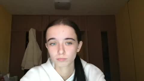 Yuliia online show from 10.31.25