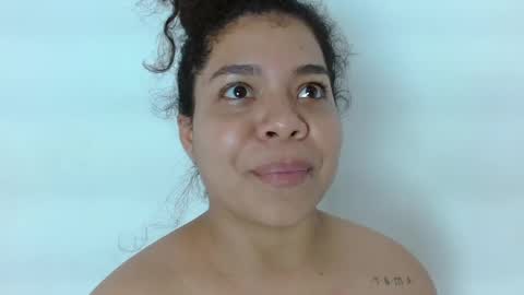 Yuli and SaraIndependent model online show from 01.06.25