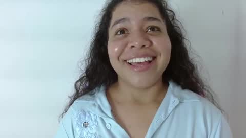 Yuli and SaraIndependent model online show from 01.22.25