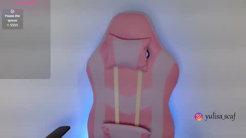 Yuli and SaraIndependent model online show from 03.05.26