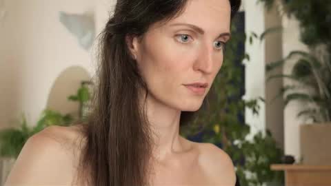 yulla dao online show from 10.02.25