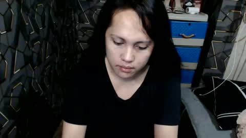 yumi online show from 11.10.25