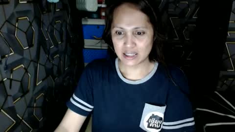 Snapshot of yumi_white chatting on 05.23.26 yumi online show from 05.23.26
