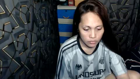 Snapshot of yumi_white chatting on 05.30.26 yumi online show from 05.30.26