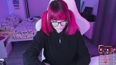 Yumi 3 online show from 03.15.26