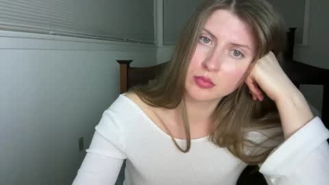 Snapshot of yumiandwolf chatting on 02.21.26 yumiandwolf online show from 02.21.26