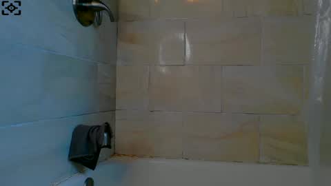 Snapshot of yumiepussyy chatting on 01.06.25 Payton kelly online show from 01.06.25