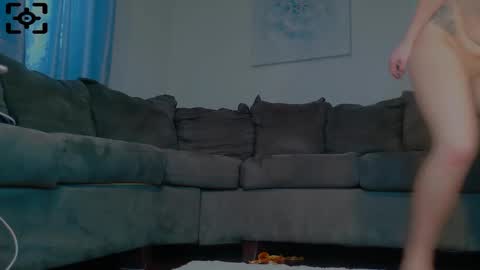 Snapshot of yumiepussyy chatting on 02.05.25 Payton kelly online show from 02.05.25