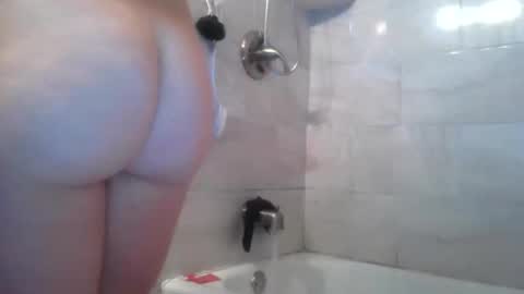 Snapshot of yumiepussyy chatting on 11.06.25 Payton kelly online show from 11.06.25