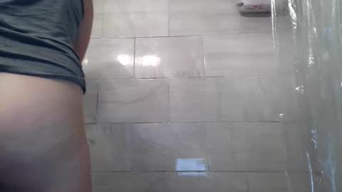 Snapshot of yumiepussyy chatting on 12.17.25 Payton kelly online show from 12.17.25