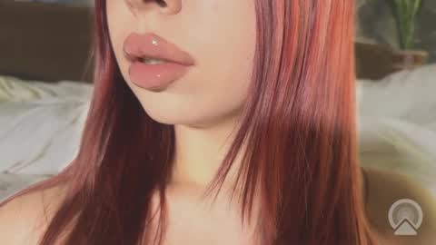 Snapshot of yumm__ chatting on 04.02.26 Im away next stream September 10 at 1400 Moscow time online show from 04.02.26