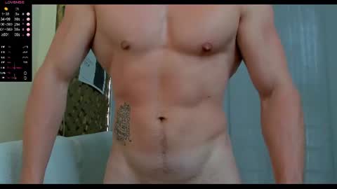 Snapshot of yummmy_dick_ chatting on 07.30.26 STUD online show from 07.30.26