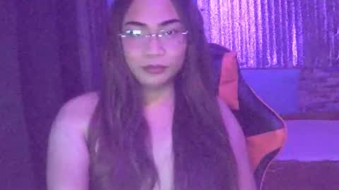 Snapshot of yummy_jane12 chatting on 11.18.25 Boa Bigcock online show from 11.18.25