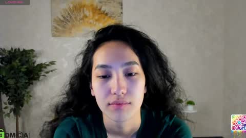 Snapshot of yummy_lamii chatting on 04.24.26 Cindey online show from 04.24.26