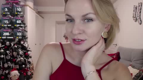 Snapshot of yummylilya chatting on 12.23.24 Lillya online show from 12.23.24