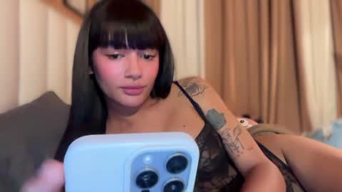 Goddes Renalyn online show from 03.06.26