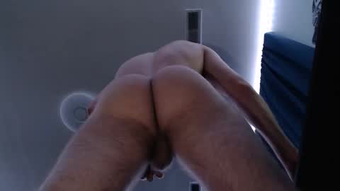 yummytwunk online show from 11.26.25