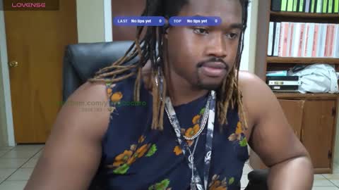 Snapshot of yungbbcbro chatting on 04.12.26 Octavian online show from 04.12.26