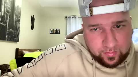 Snapshot of yungmugger47 chatting on 12.21.25 yungmugger47 online show from 12.21.25