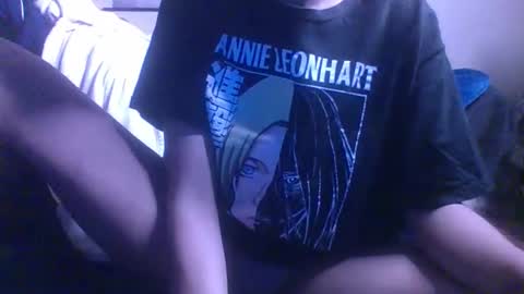 Snapshot of yungwilddragon chatting on 12.03.24 yungwilddragon online show from 12.03.24