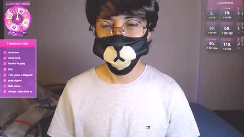 Snapshot of yuniorb chatting on 02.10.26 the puppy boy online show from 02.10.26