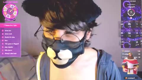 Snapshot of yuniorb chatting on 03.05.26 the puppy boy online show from 03.05.26