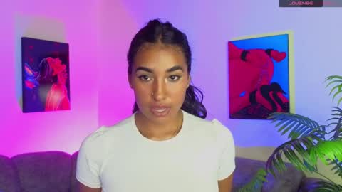 Snapshot of yurumar_ chatting on 12.07.24 yurumar_ online show from 12.07.24