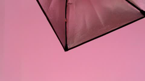 Snapshot of yuukenzi chatting on 02.08.25 Maria online show from 02.08.25