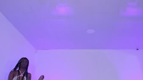 Snapshot of yuya_rs chatting on 04.14.26 Yu online show from 04.14.26