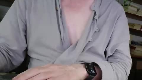 Snapshot of yvanbonar181018 chatting on 09.20.25 yvanbonar181018 online show from 09.20.25