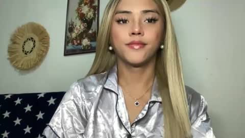 Miss Cali online show from 09.11.25