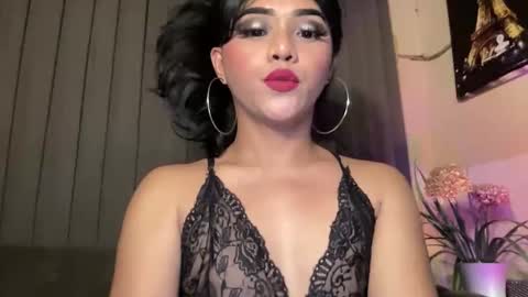 Snapshot of yvonne_guidotti chatting on 05.27.26 Miss Cali online show from 05.27.26