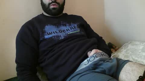 Snapshot of yxxtxxdentyk chatting on 02.18.25 Bi BearXXX online show from 02.18.25