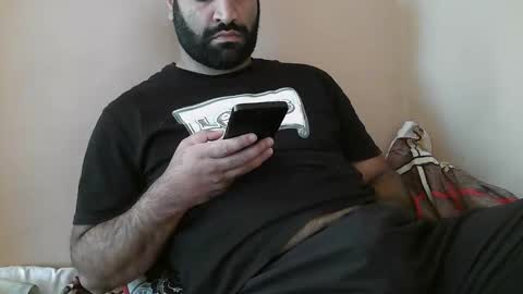 Snapshot of yxxtxxdentyk chatting on 10.24.25 Bi BearXXX online show from 10.24.25