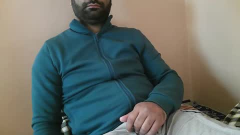 Snapshot of yxxtxxdentyk chatting on 11.03.25 Bi BearXXX online show from 11.03.25