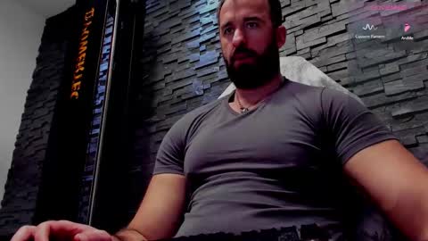 Snapshot of yy_david_yy chatting on 02.08.26 David online show from 02.08.26