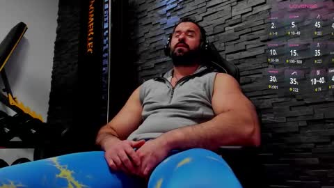 Snapshot of yy_david_yy chatting on 02.12.26 David online show from 02.12.26