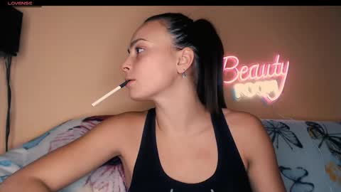 yzza_suave online show from 11.05.25