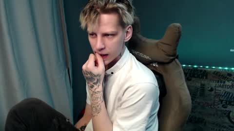 Snapshot of zaaaaaaaaaaaaaaaap chatting on 01.10.25 Toshka online show from 01.10.25