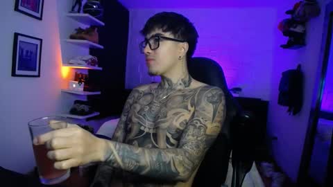 zac_muller1 online show from 02.21.26