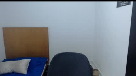 Snapshot of zack_kingg chatting on 05.10.26 Zack King online show from 05.10.26