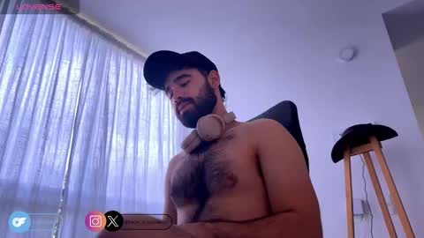 Snapshot of zack_sullivan22 chatting on 10.31.25 zack_sullivan22 online show from 10.31.25