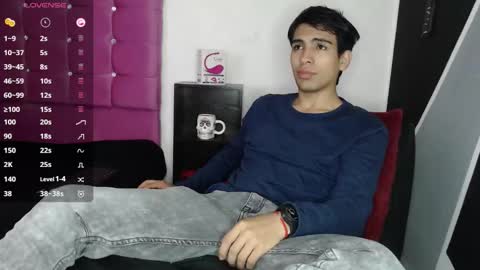 Snapshot of zack_xtreme chatting on 09.29.25 Xavi online show from 09.29.25