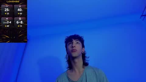 Snapshot of zackcum_ chatting on 02.17.25 for you Zack online show from 02.17.25