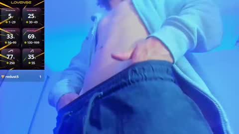 Snapshot of zackcum_ chatting on 02.26.25 for you Zack online show from 02.26.25