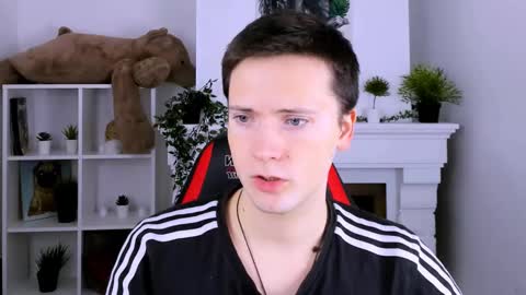 Snapshot of zackhandsome chatting on 02.19.25 Zack online show from 02.19.25