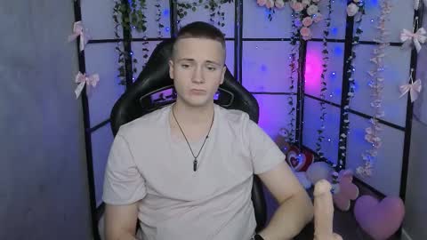 Snapshot of zackhandsome chatting on 02.25.25 Zack online show from 02.25.25